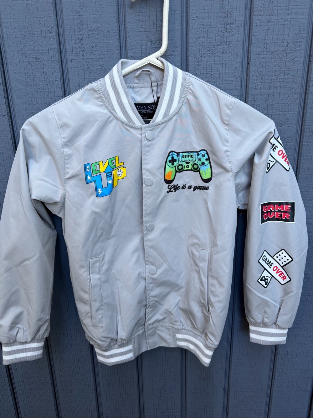 Light Gray 'Life Is a Game' Kids windbreaker Jacket size 6